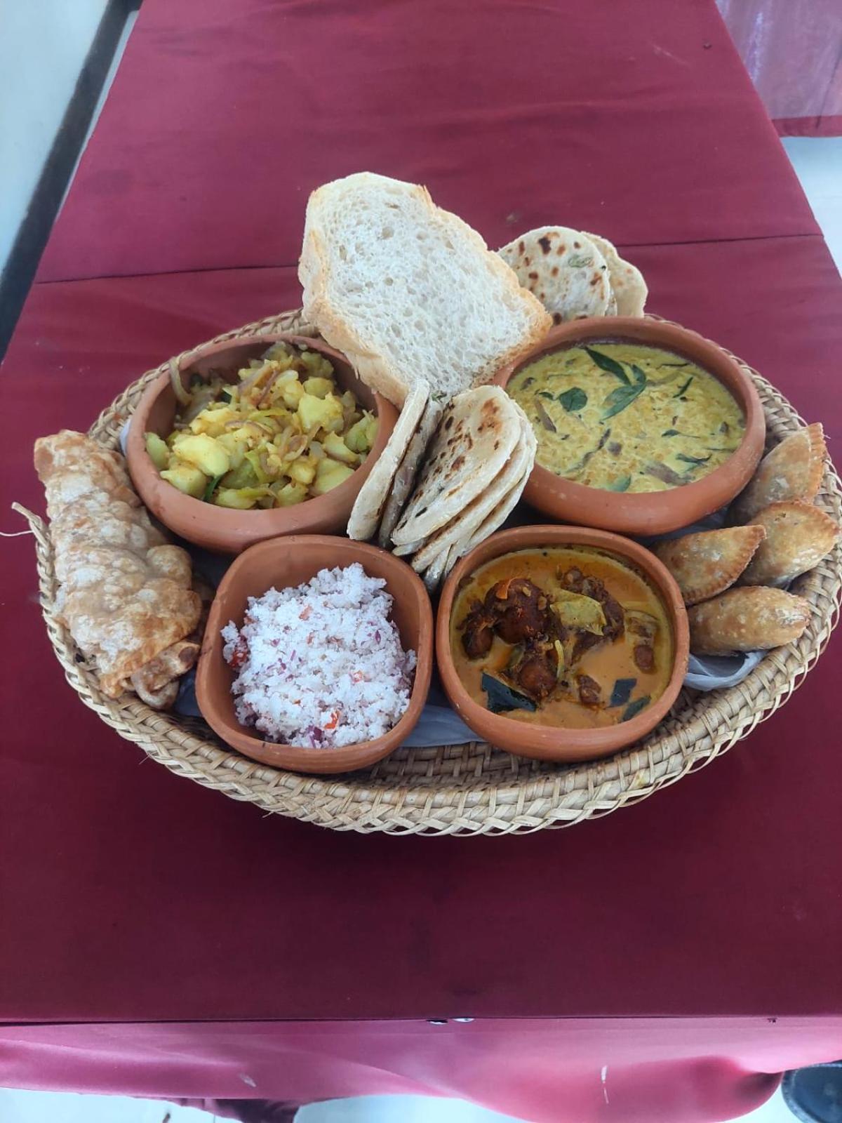 J7 Villaj Resort Trincomalee Εξωτερικό φωτογραφία