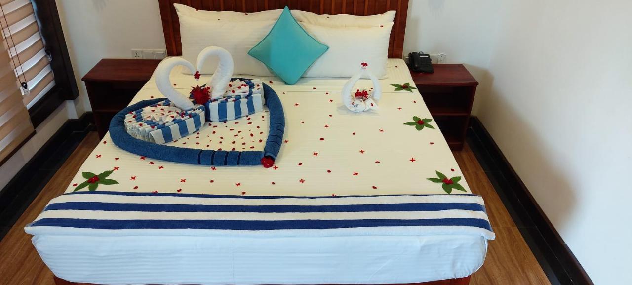 J7 Villaj Resort Trincomalee Εξωτερικό φωτογραφία